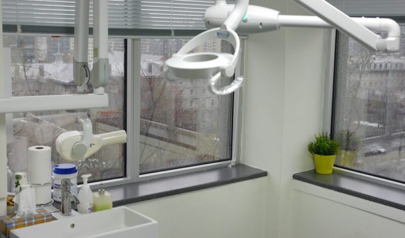 periodontist montreal